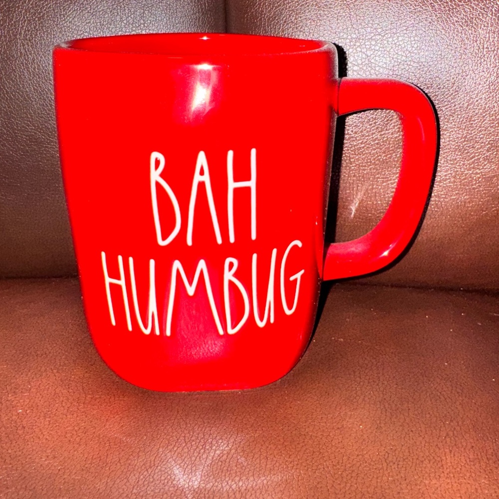 Vibrant Red Ceramic Mug for Dining